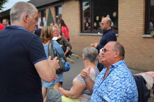 apero-barbecue-ecole-communale-09-06-18 (15)