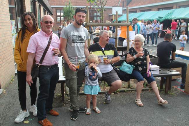 apero-barbecue-ecole-communale-09-06-18 (33)