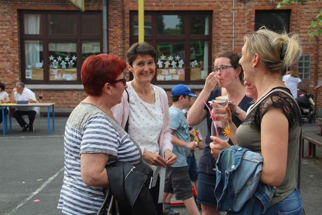 apero-barbecue-ecole-communale-09-06-18 (36)