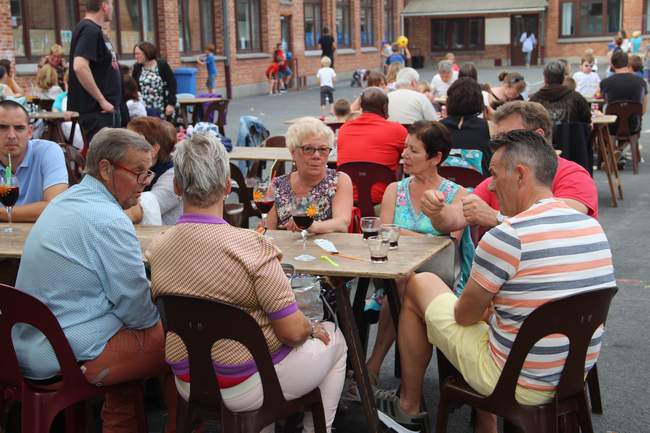 apero-barbecue-ecole-communale-09-06-18 (41)