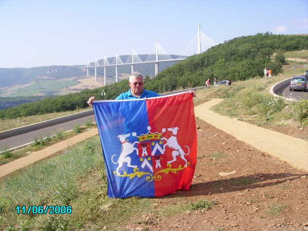 drapeau-monde (280)