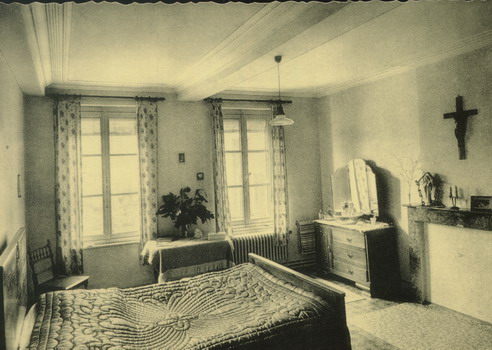 Institut St-Charles - Chambre de jeune fille