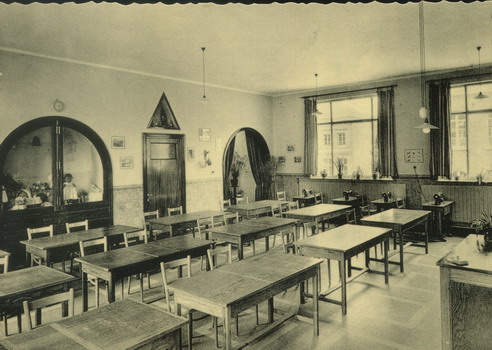 Institut St-Charles - Salle de coupe