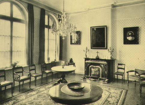 Institut St-Charles - Salon
