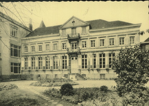 Institut St-Charles - Section Economie Ménagère